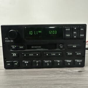 Ford Expedition 2000-2002 Radio AM FM Cassette w CD Controls YL1F-18C870-GA